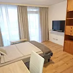 Apartment\'S Nr 2, 2B Und 2C In Stuttgart Stadtmitte